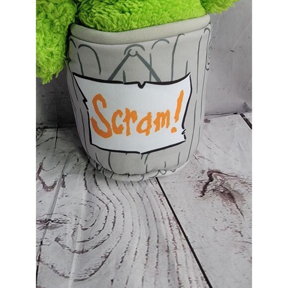 Kohl's Cares -Sesame Street's Oscar the Grouch 10 In Tall Plush in Trash Can - Picture 3 of 7